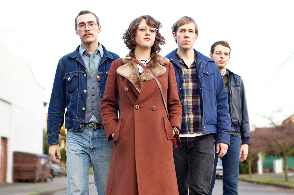 Entretien avec Sallie Ford & the Sound Outside